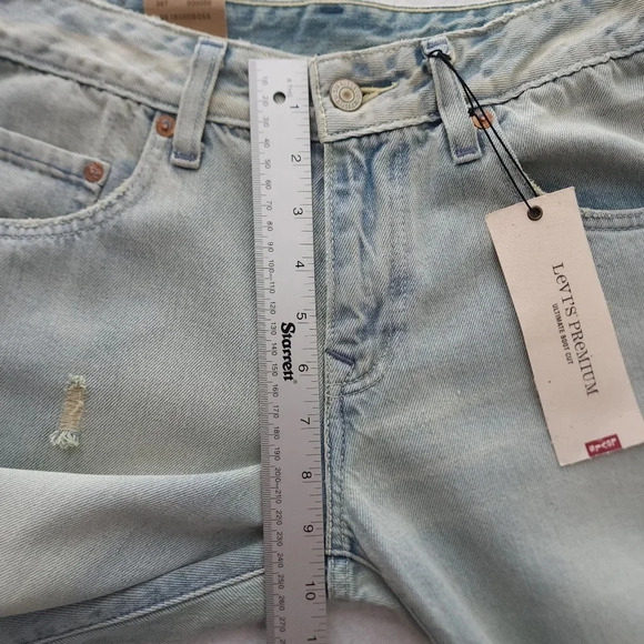 Levi's Premium Ultimate Boot Cut Jeans - Picture 6 of 8